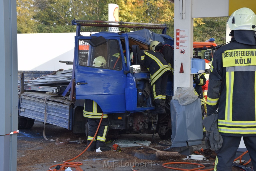 VU PKlemm LKW Tanksaeule A 59 Rich Koenigswinter TRA Schloss Roettgen P072.JPG - Miklos Laubert